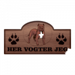 Her Vogter Jeg - Sticker - Staffordshire Bull Terrier